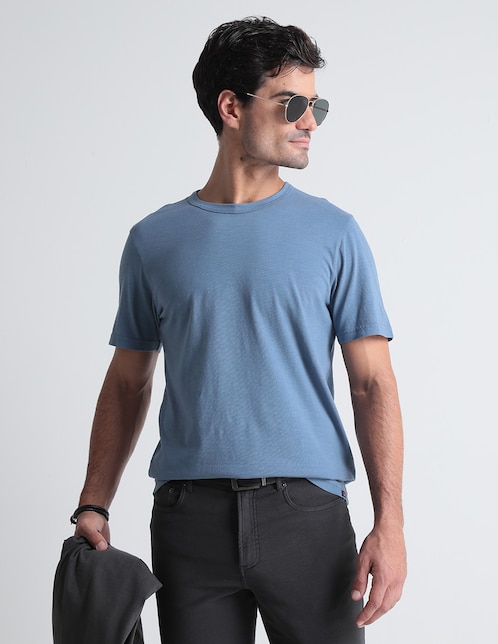 Playera cuello redondo para hombre 1