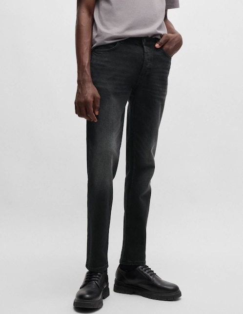 Jeans straight lavado medio para hombre 1