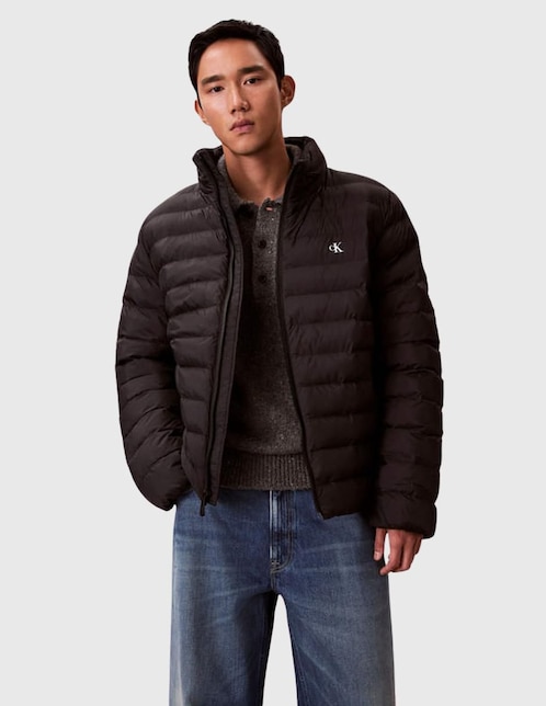 Chamarra acolchada Calvin Klein capucha desmontable para hombre