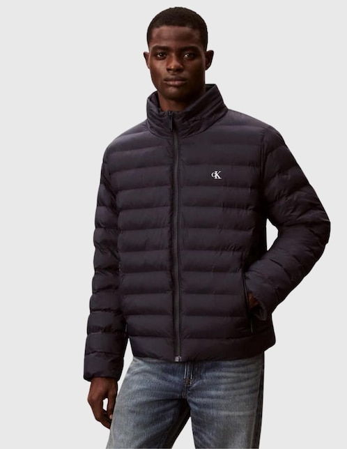 Chamarra acolchada Calvin Klein capucha desmontable para hombre