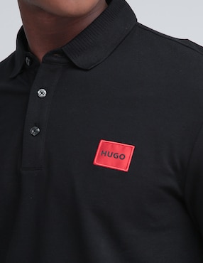 Playera tipo polo HUGO para hombre