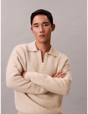 Suéter Calvin Klein cuello camisero para hombre