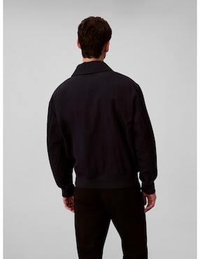 Chamarra casual Calvin Klein impermeable con bolsillos para hombre
