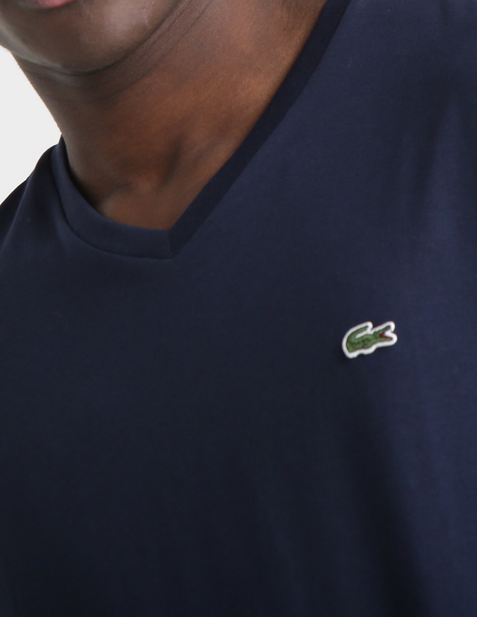 Playera cuello v para hombre 4