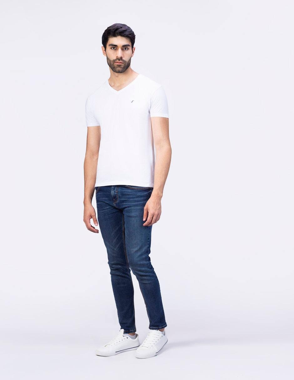Playera cuello V para hombre 3