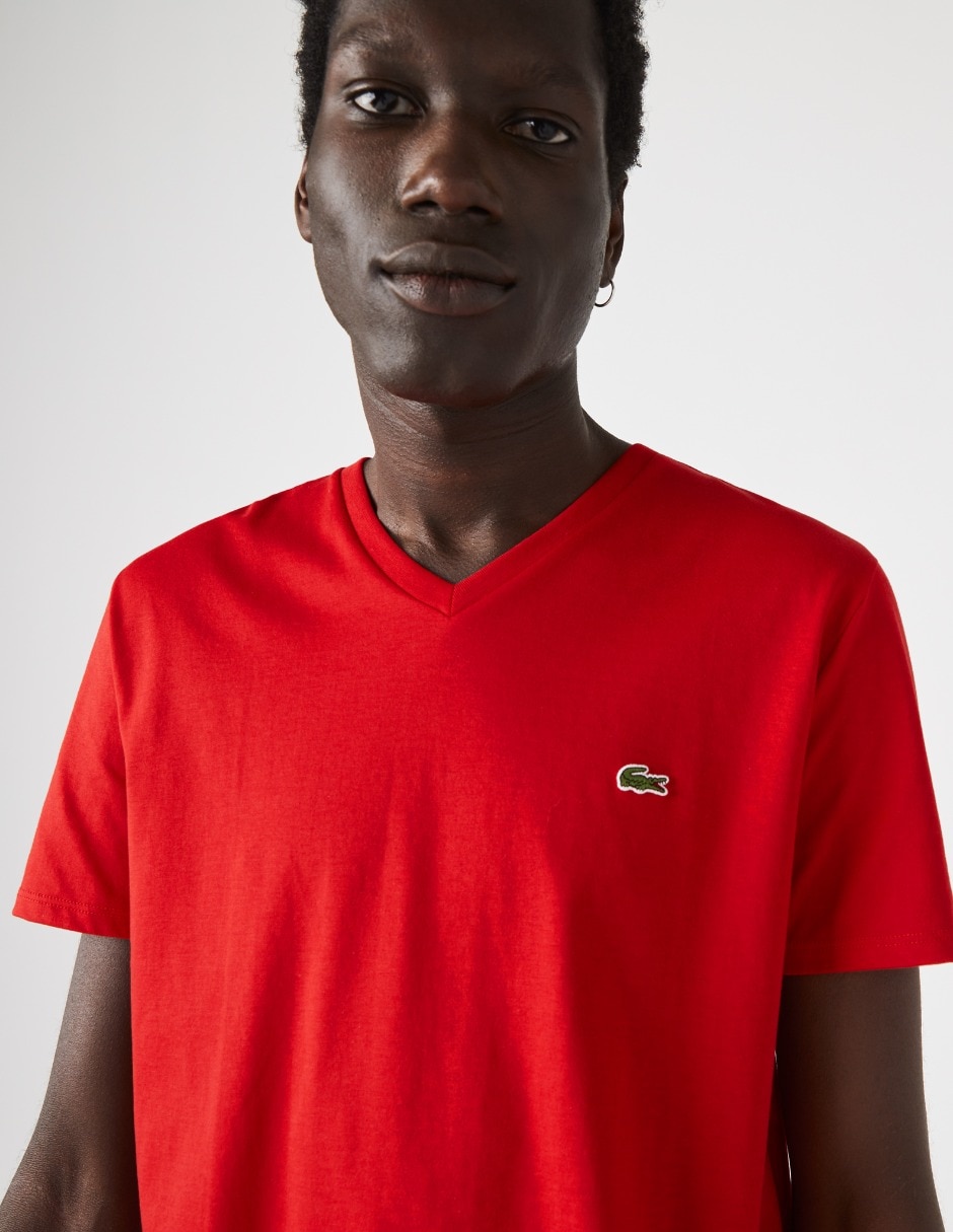 Playera cuello V para hombre 6