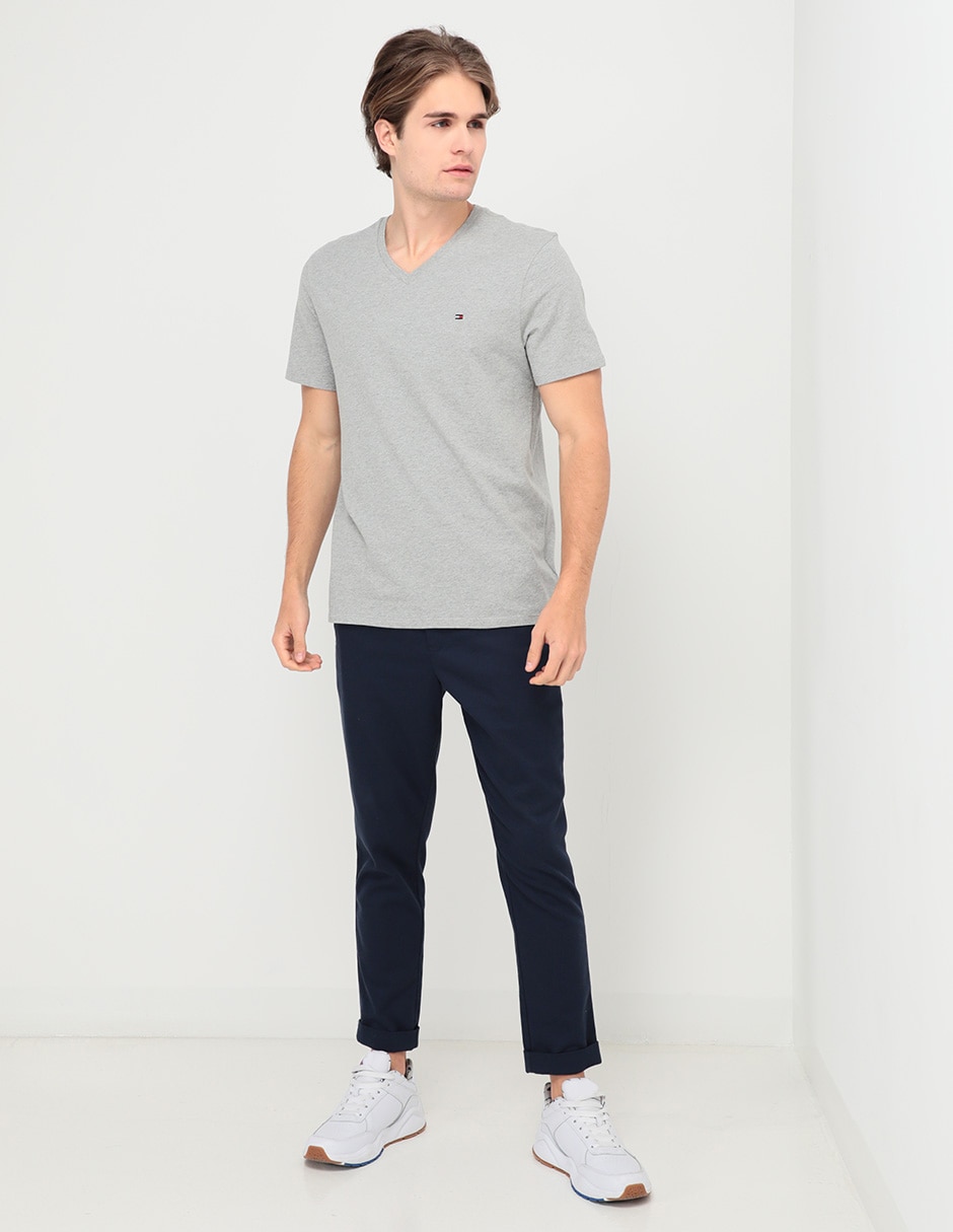 Playera cuello V para hombre 3