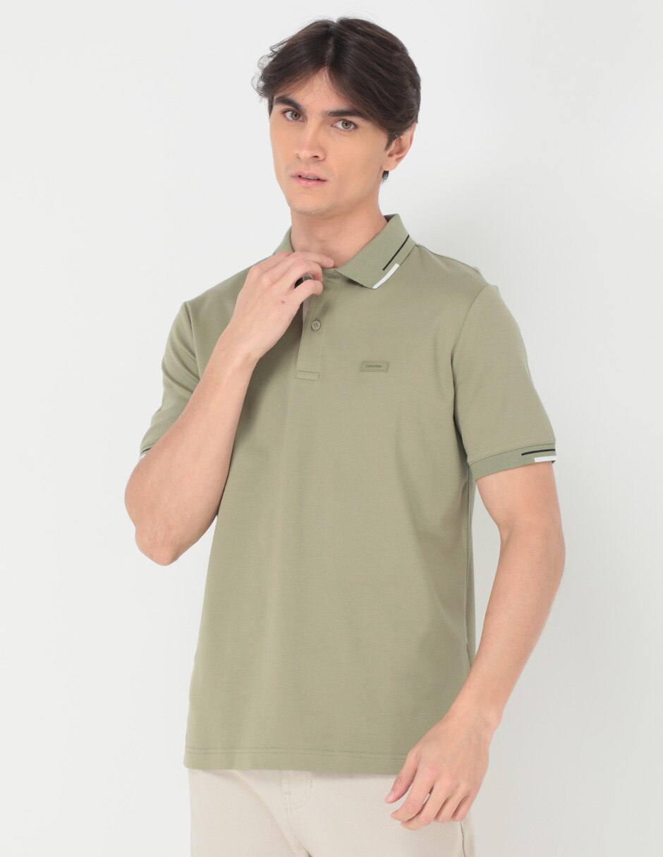 Playera tipo best sale polo calvin klein