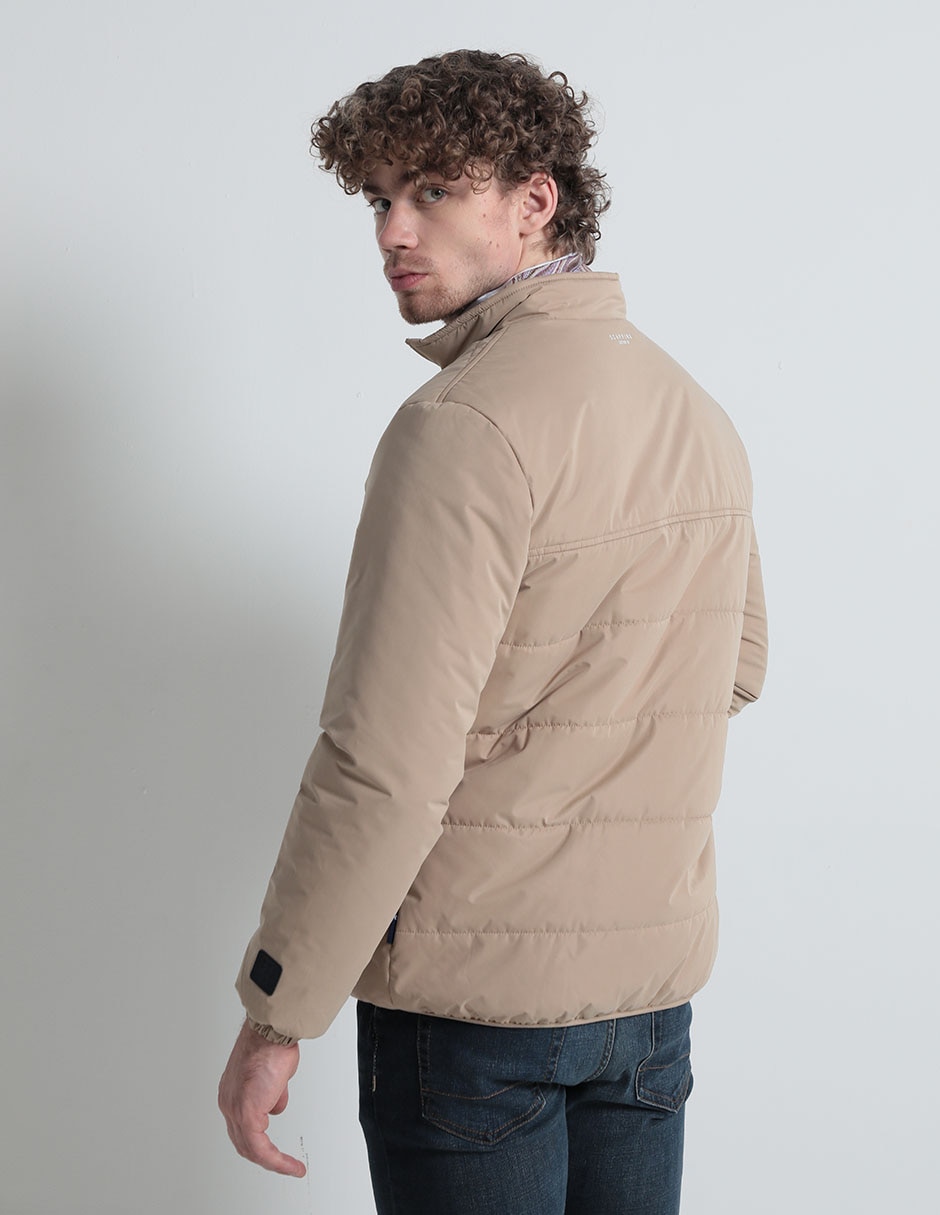 Chamarra casual con bolsillos para hombre
