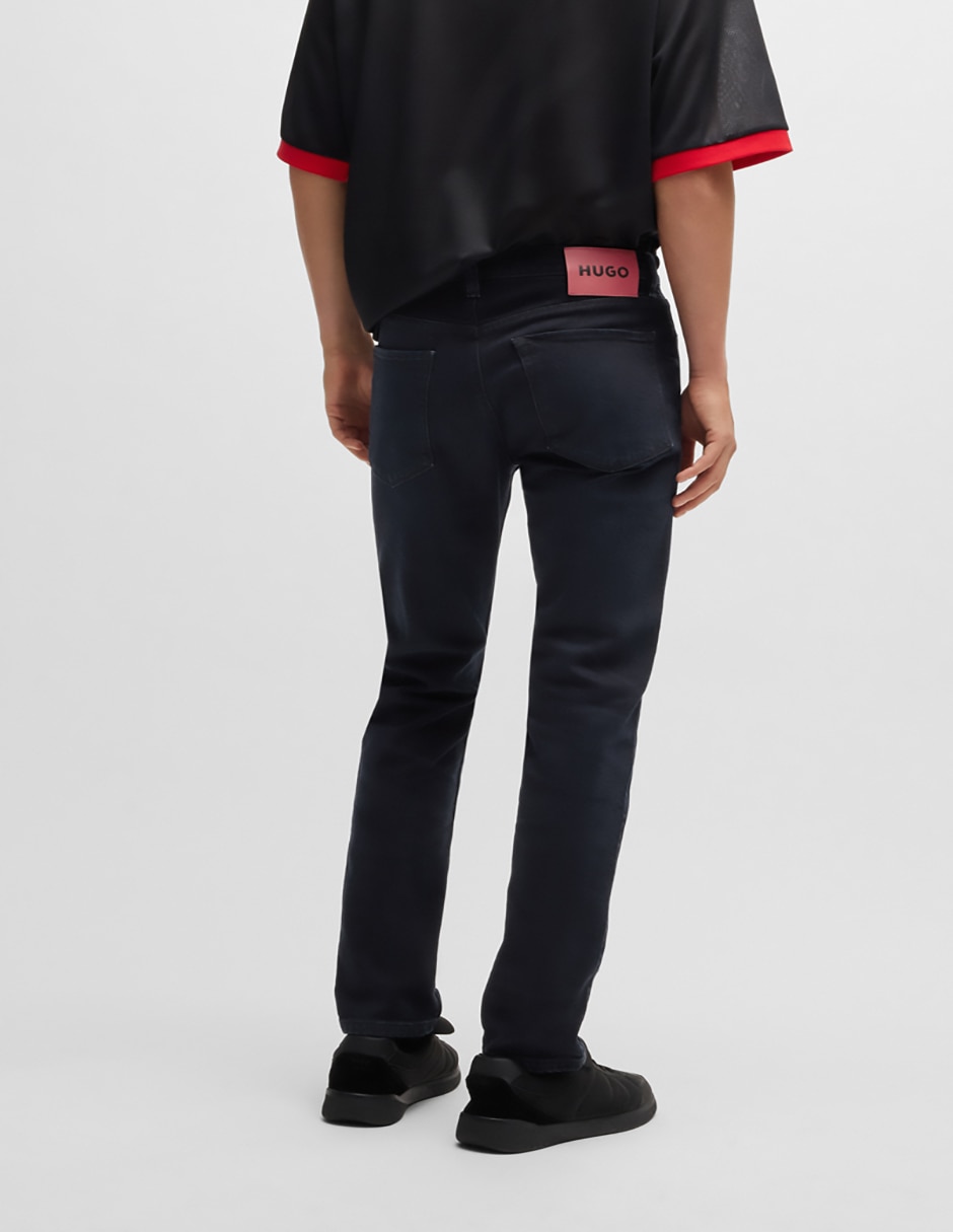Jeans slim lavado obscuro para hombre 6