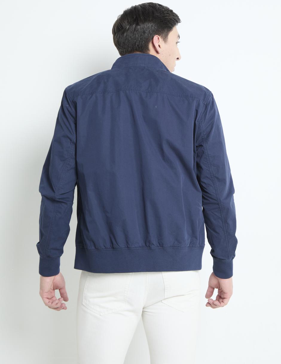 Chamarra  con bolsillos para hombre 2