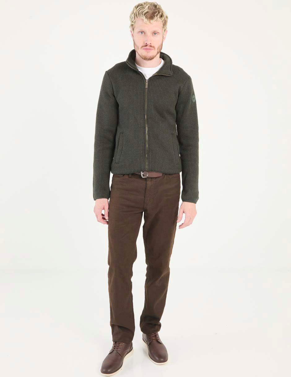Chamarra con bolsillos para hombre 3