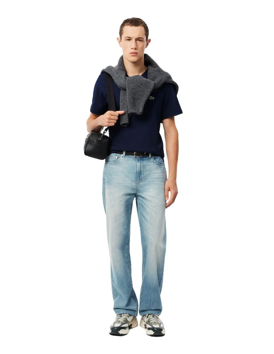 Playera Core Essentials cuello V para hombre 6