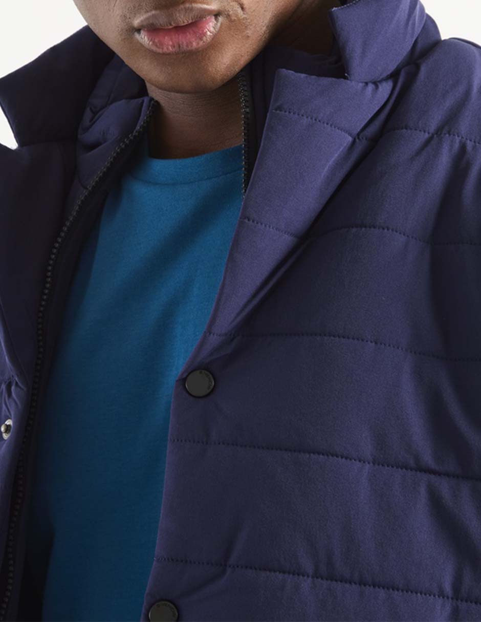 Chamarra bomber capitonado para hombre 4