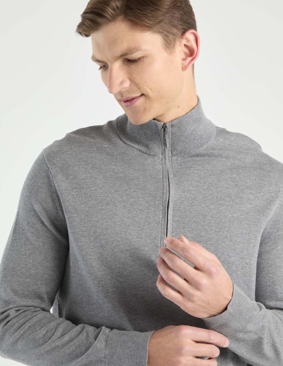Suéter cuello alto para hombre 4