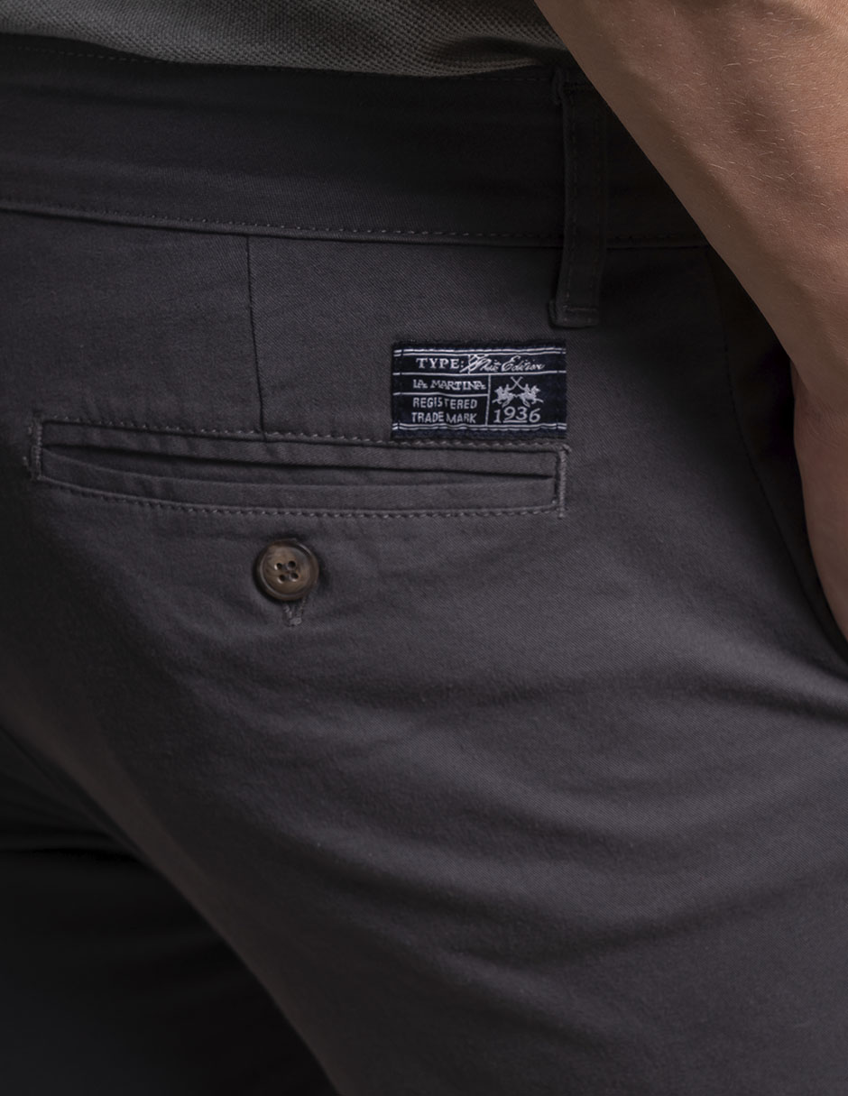 Pantalón relaxed slim para hombre 3