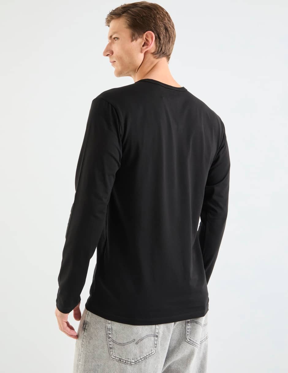 Playera cuello redondo para hombre 6