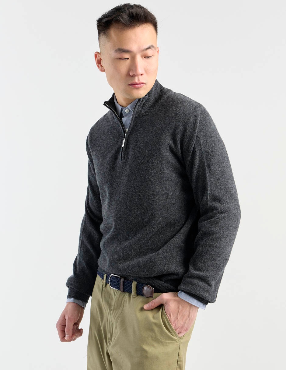 Suéter cuello alto para hombre