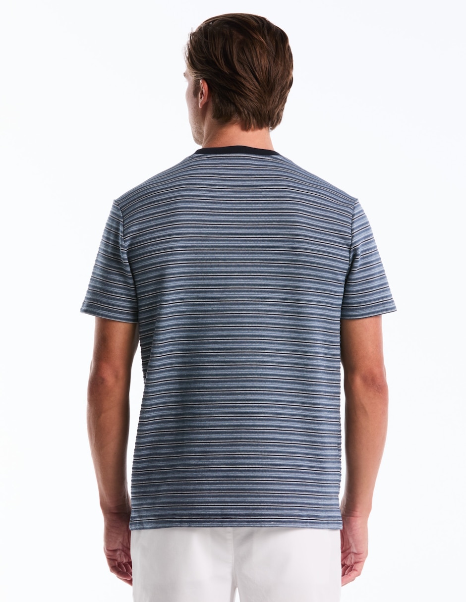 Playera cuello redondo para hombre 2