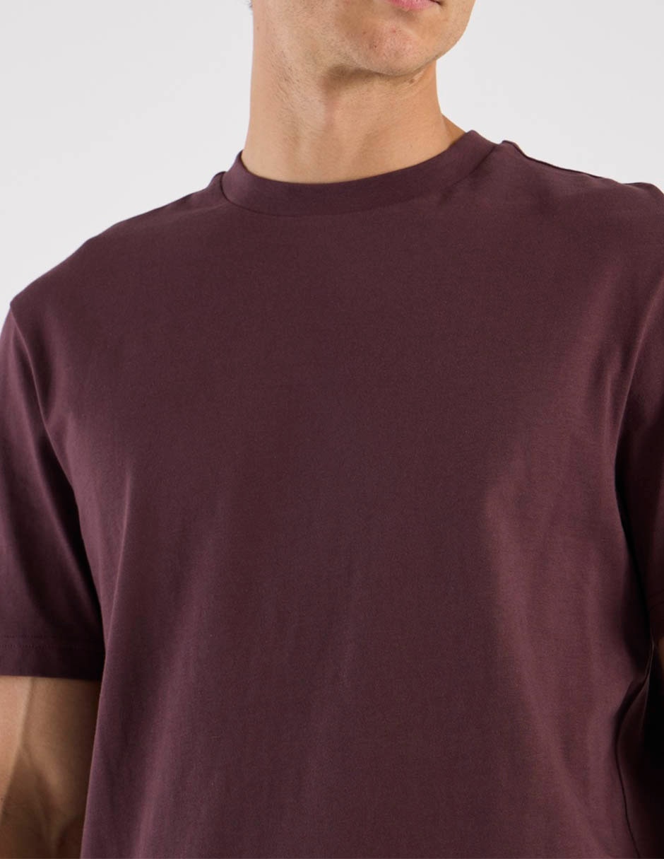 Playera cuello redondo para hombre 4