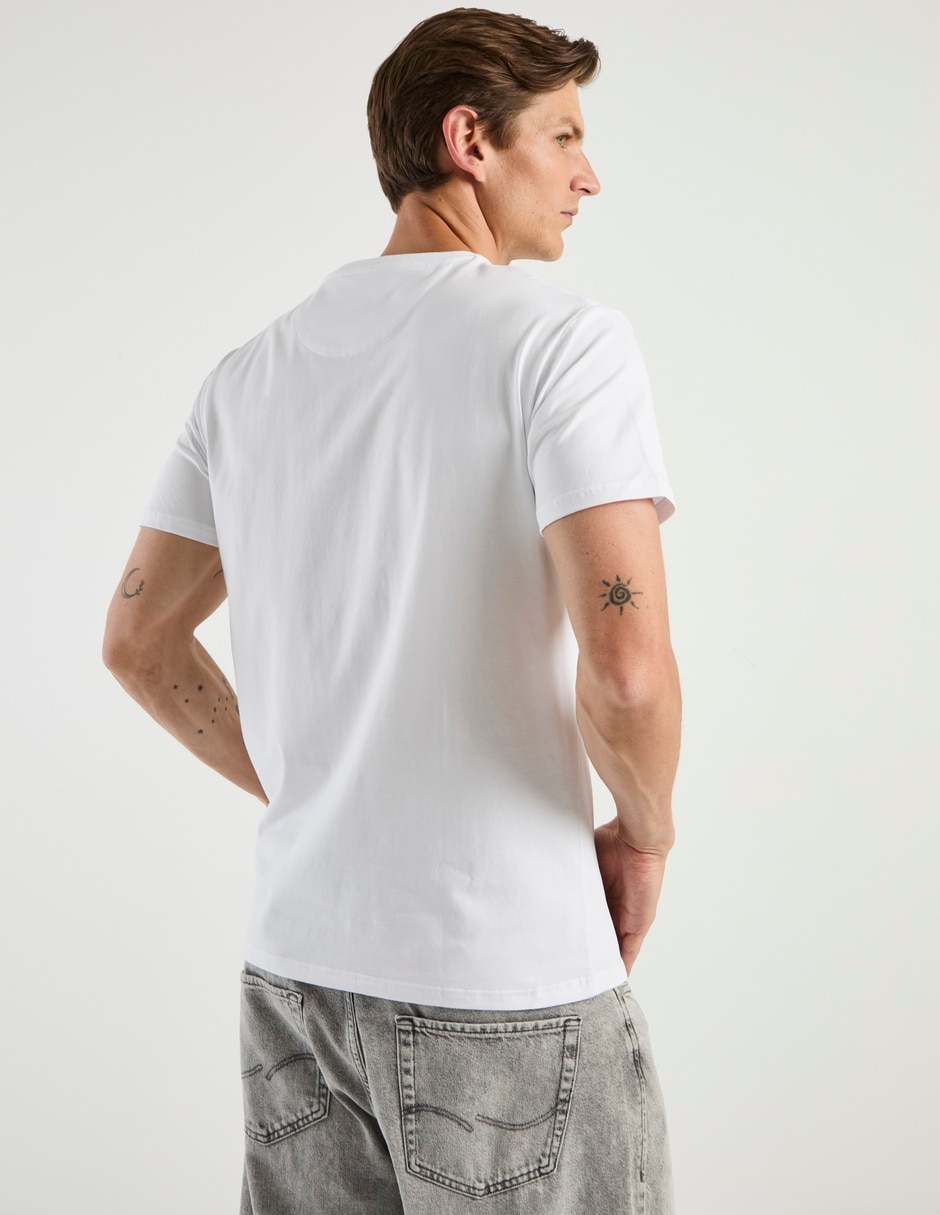Playera cuello redondo para hombre 6