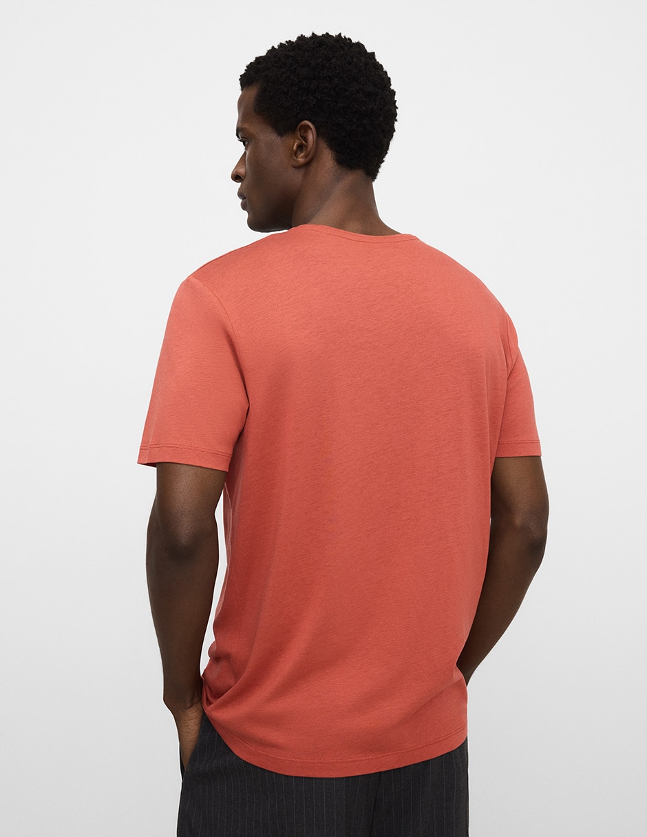 Playera cuello redondo para hombre 3