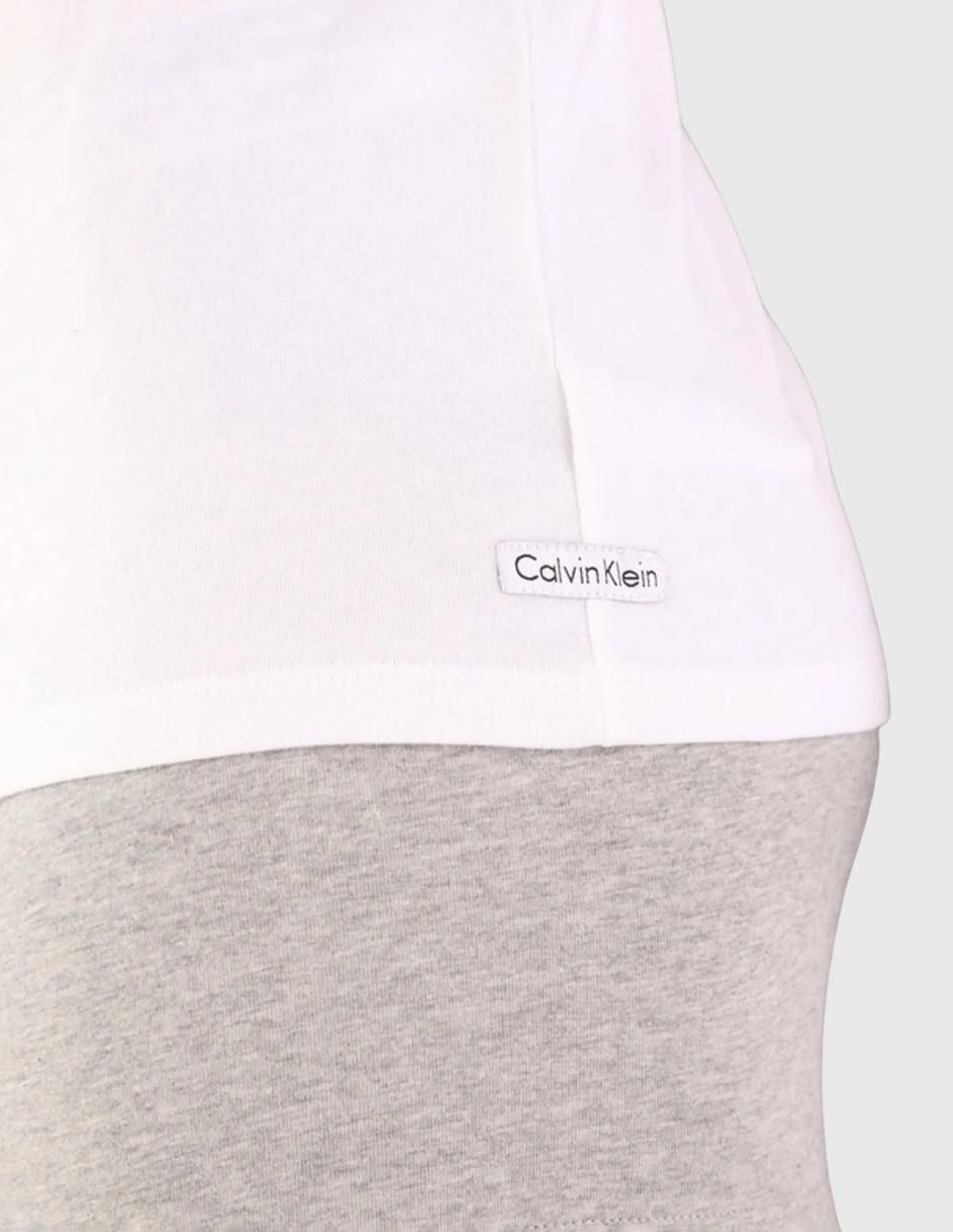 Set playera cuello redondo para hombre 4
